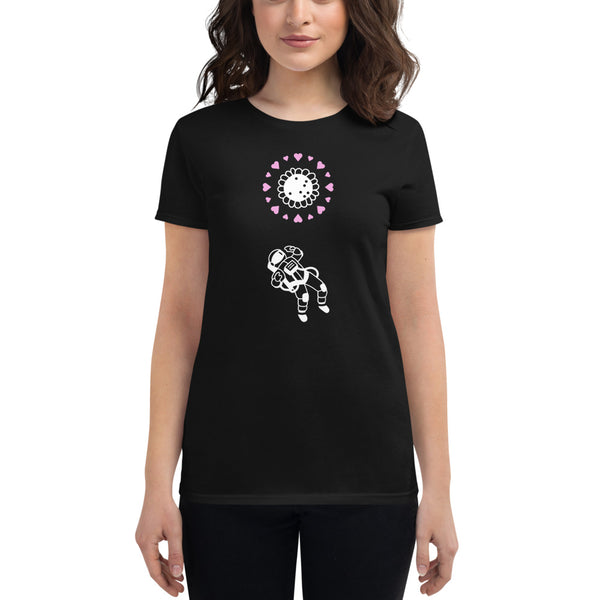 Radiating Flower Women's Short Sleeve Tee